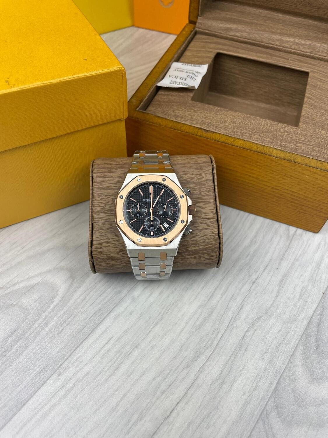 AP Royal Oak Selfwinding Chronograph Gold & Silver Watch