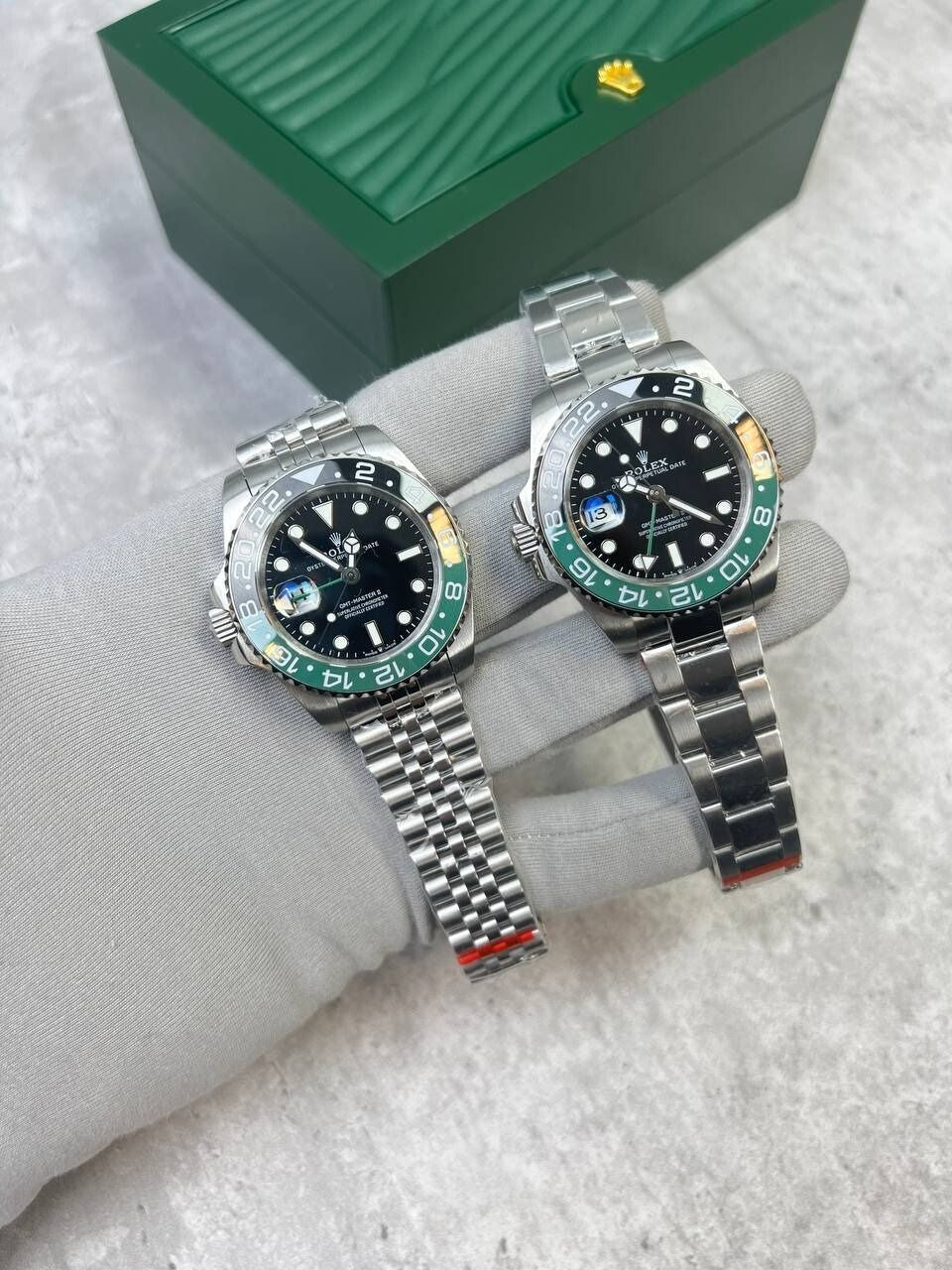 GMT Master II in Silver Chain Strap with Green/Black Bezel Watch