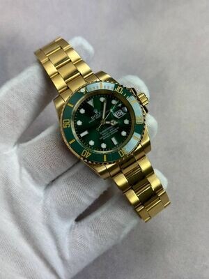 Submariner Date 116618LB With Golden Chain Strap Watch