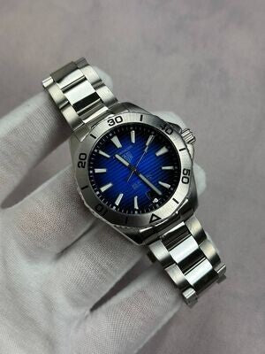 Aquaracer Professional 200 Date Automatic with Silver Chain Strap