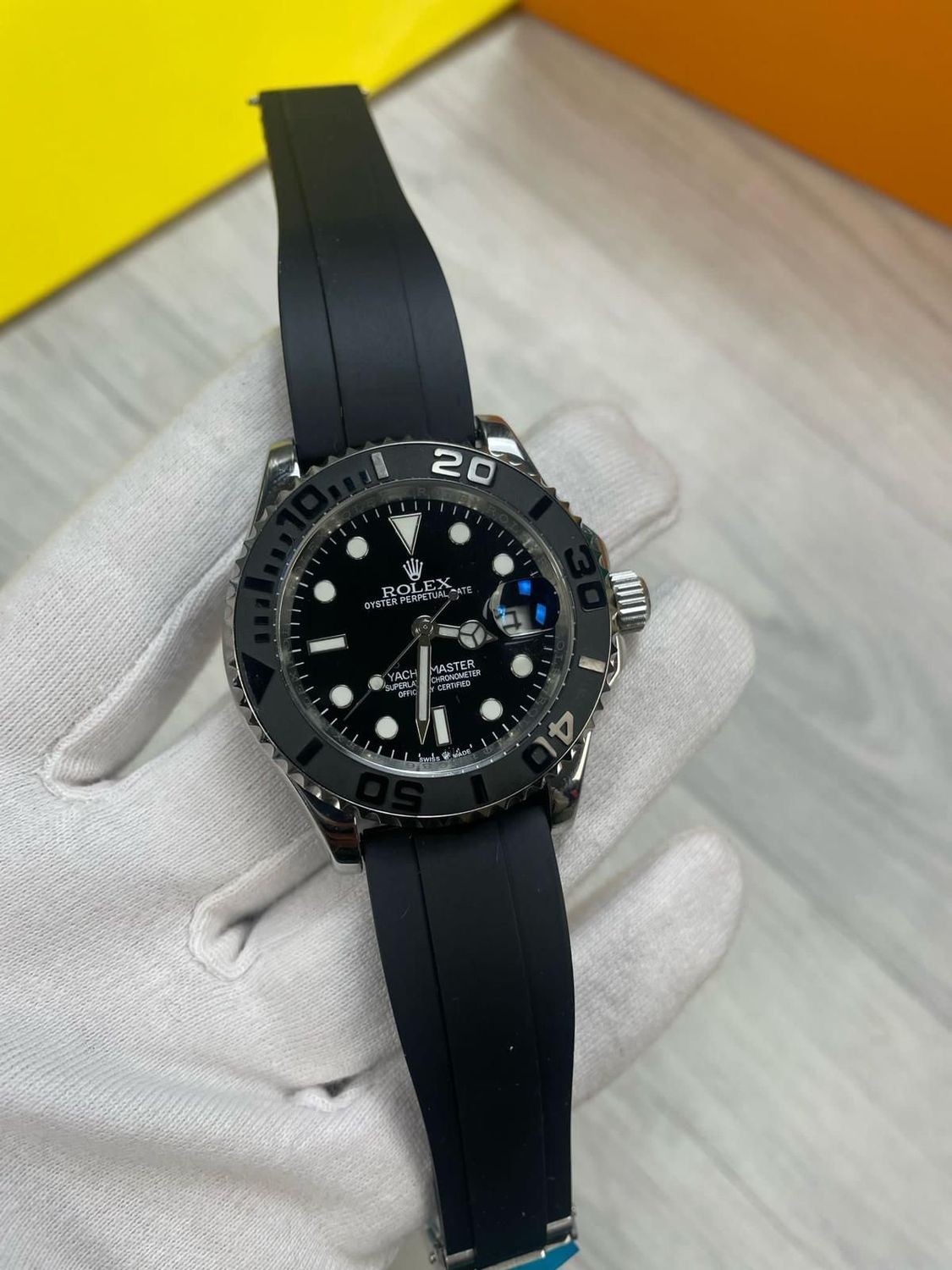 Yacht-Master in Black Color With Rubber Straps Watch For Men's