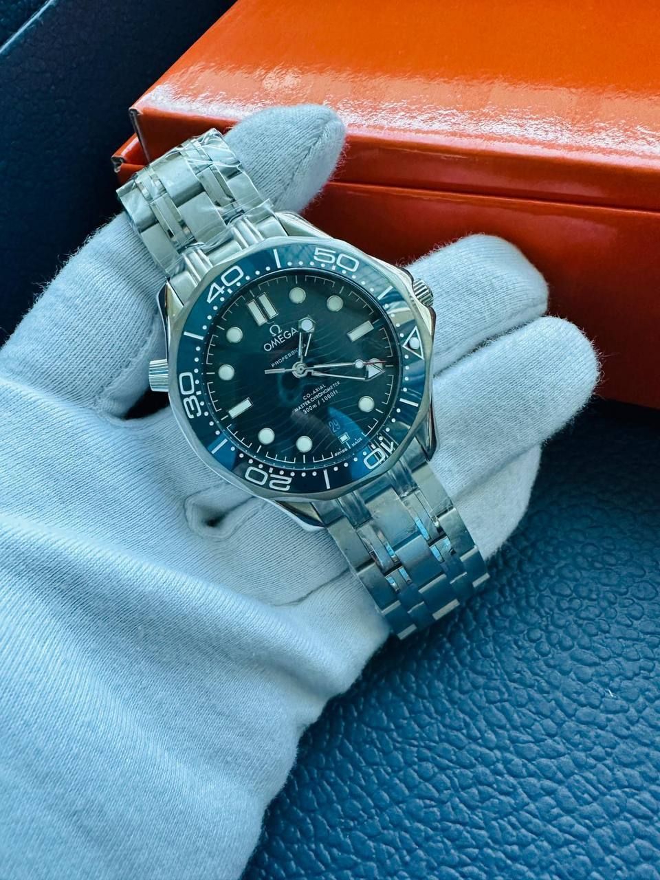 Seamaster Diver Black Dial Men's Watch