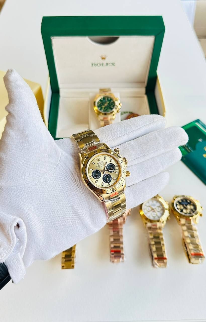 Cosmograph Daytona Yellow Gold Chain Strap Champagne Dial Watches For Men's